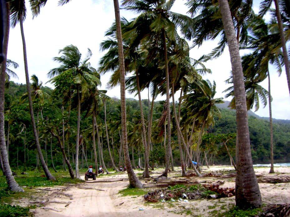 On Horseback through the Dominican Republic - Squad Bikes