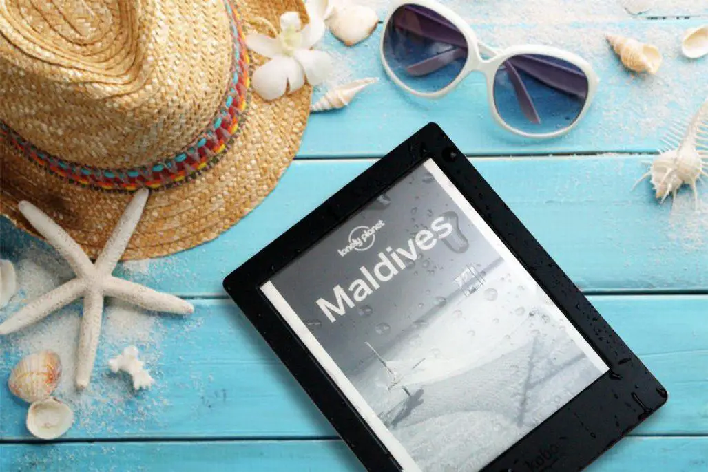 The waterproof kobo aura h20 the only ereader you will ever need on your travels