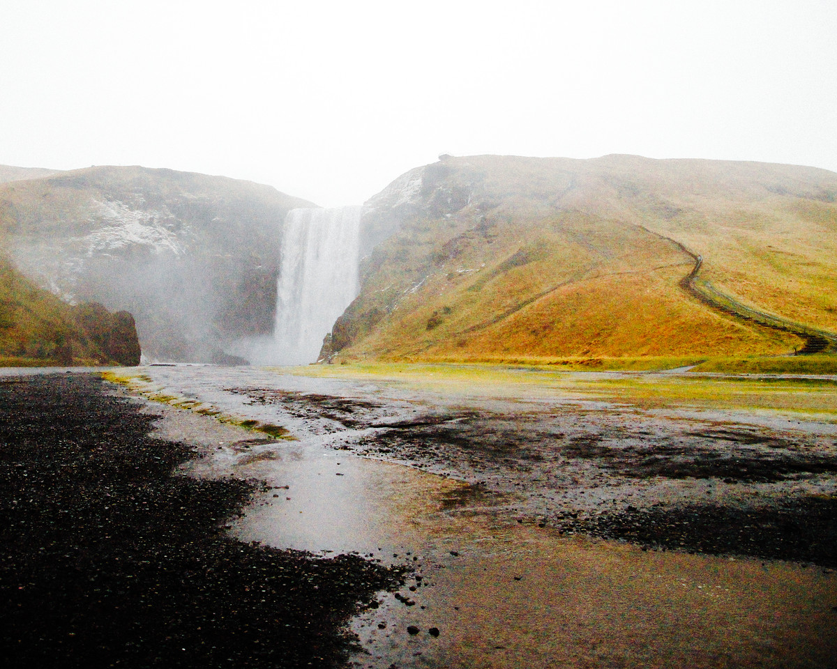 Skógafoss with running river