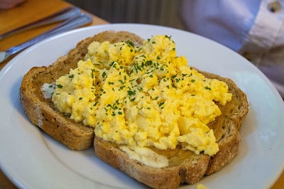 breakfast scrambled eggs at webster bed and breakfast