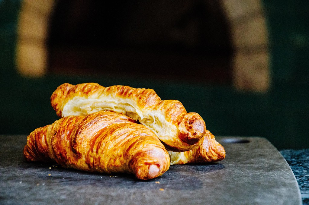 the elephant at the market in newbury interior restaurant breakfast croissants the elephant at the market in newbury interior restaurant breakfast croissants