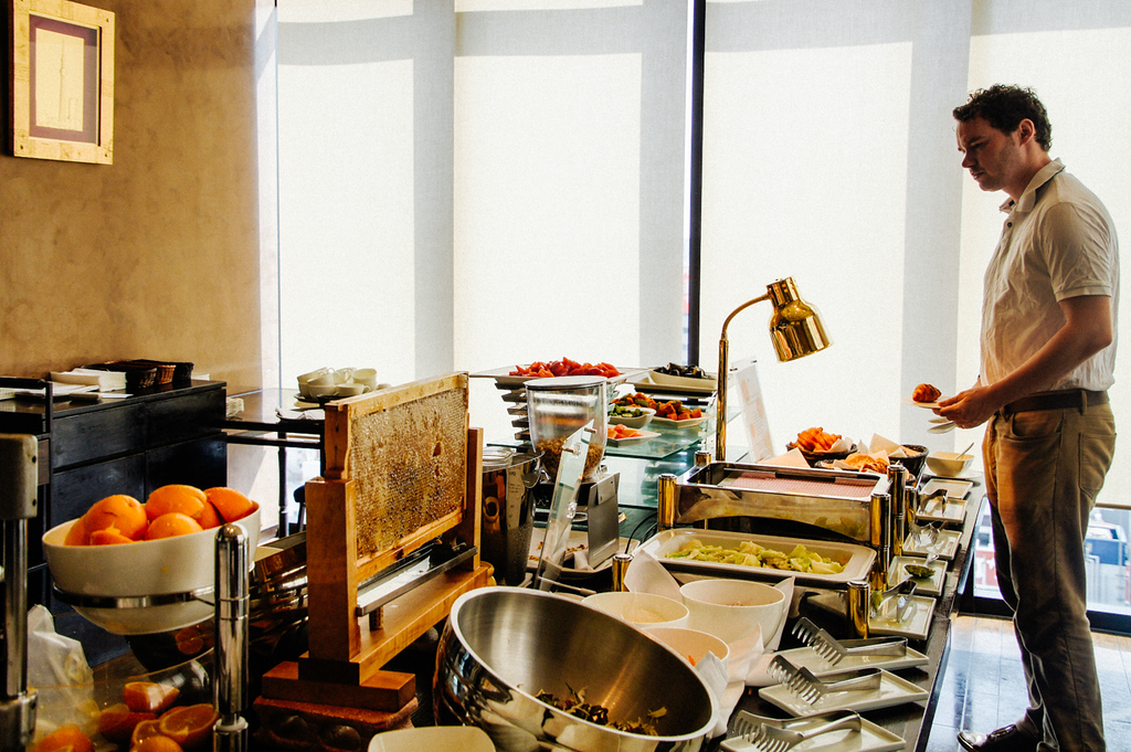breakfast buffet in Gate hotel kaminarimon