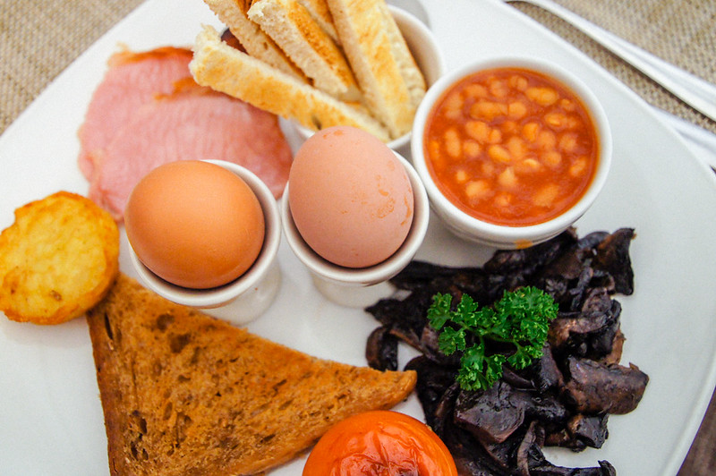 Full breakfast at hotel la place in Jersey