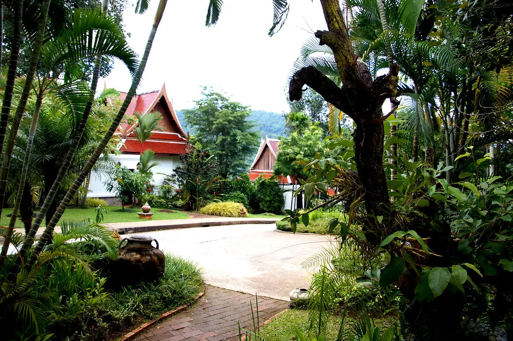 gardens around main building of panviman chiang mai in thailand