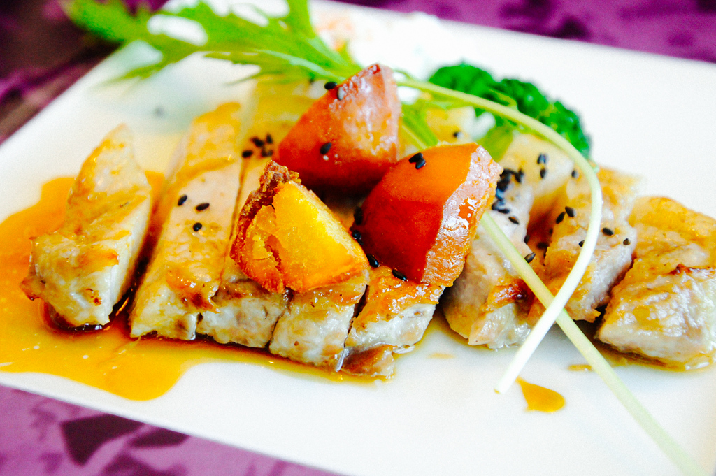 grilled pork for dinner in Gate hotel kaminarimon