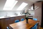 Kitchen in an FG Properties rental apartment in Fulham
