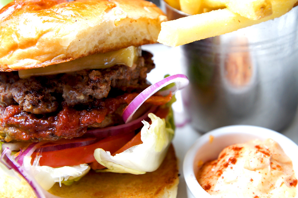 no1 house burger at no1 duke street richmond london picture 2