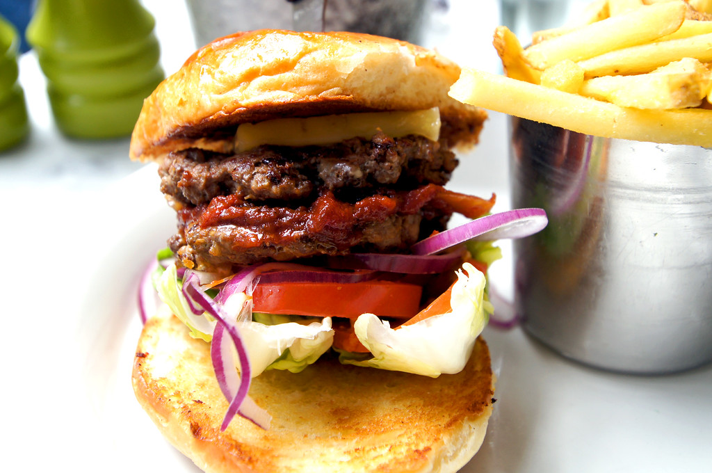no1 house burger at no1 duke street richmond london picture 3