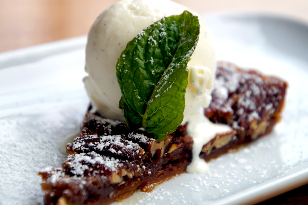 peacon and treacle tart at rocket italian fusion restaurant in london picture 3 peacon and treacle tart at rocket italian fusion restaurant in london picture 3