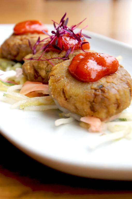 thai crab cakes starter at rocket italian fusion restaurant in london picture 4 thai crab cakes starter at rocket italian fusion restaurant in london picture 4