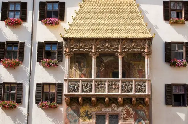 Famous landmarks in Austria Golden Roof – Innsbruck Famous landmarks in Austria Golden Roof – Innsbruck