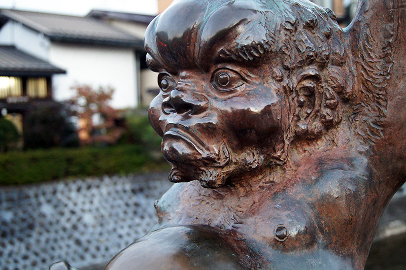 2 Week Japan Itinerary Takyama Statue Statue in Takayama, Japan