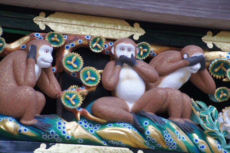 DSC07506 Three Wise Monkeys carving at Nikko Toshogu