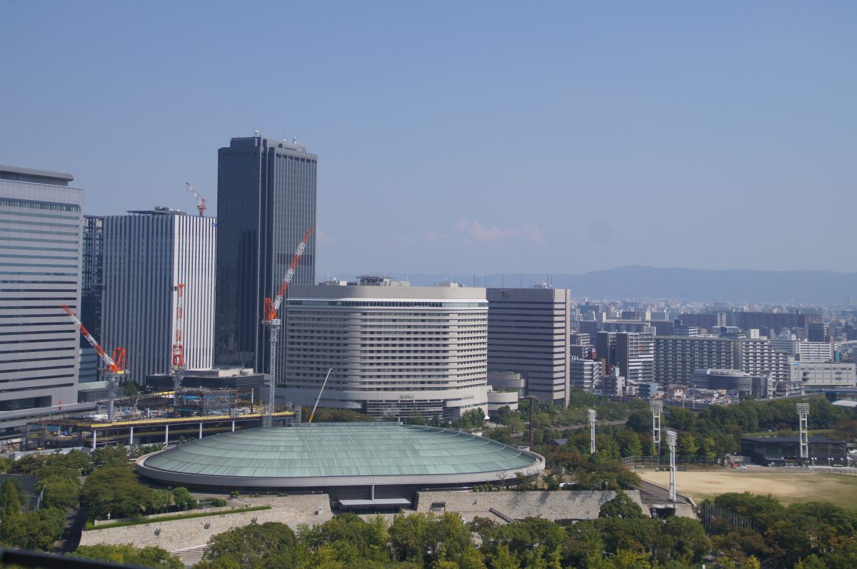 DSC09456 2 Osaka skyline and Osaka-jo Hall seen from the castle observation deck