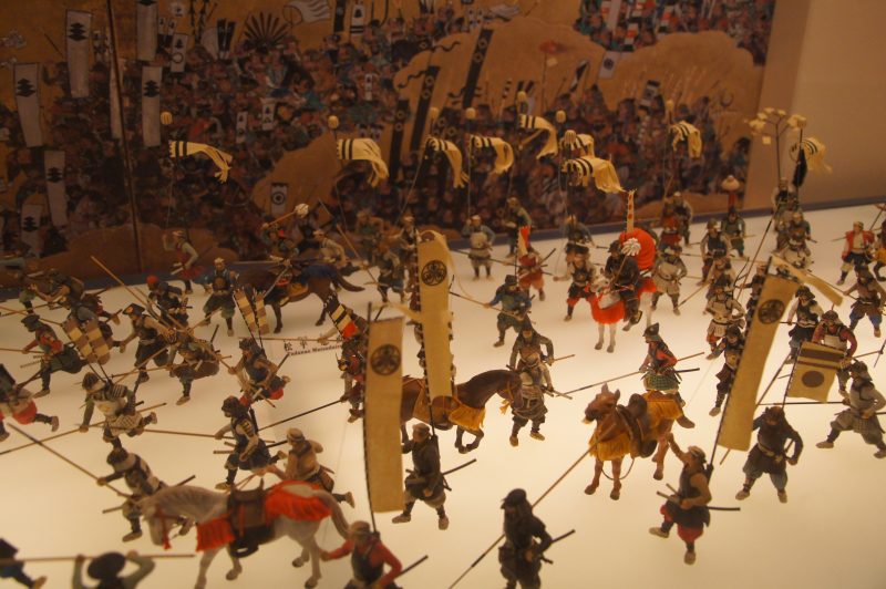 DSC09505 2 Detailed historical battle scene displayed inside Osaka Castle