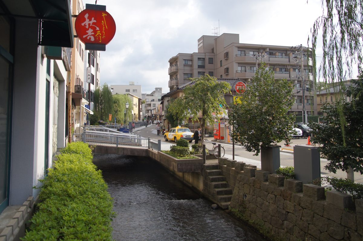 Canal and city street on our walking route through Kanazawa