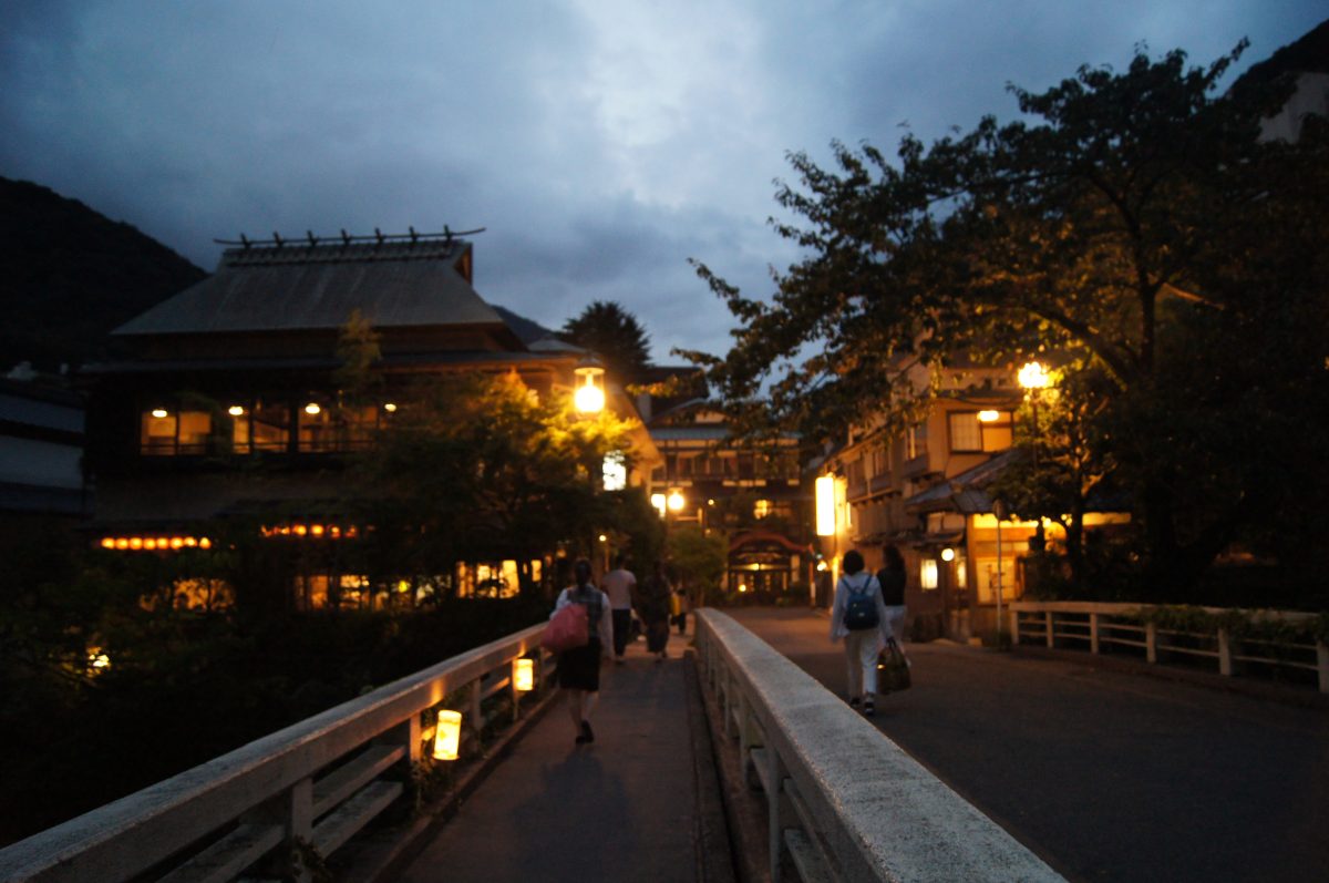 Hakone 105 Lit-up inns and a bridge at dusk in Hakone.