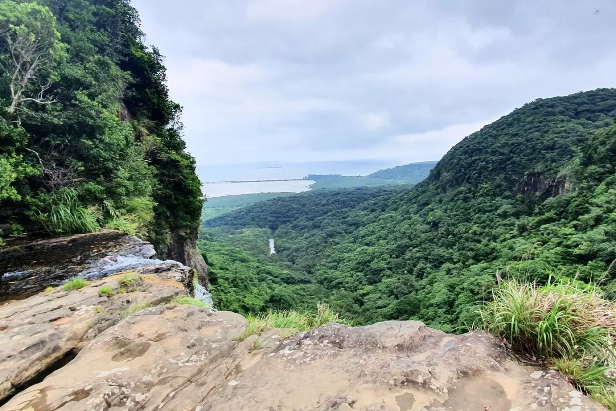 okinawa forest valley and waterfall view 10176 Ishigaki, Okinawa