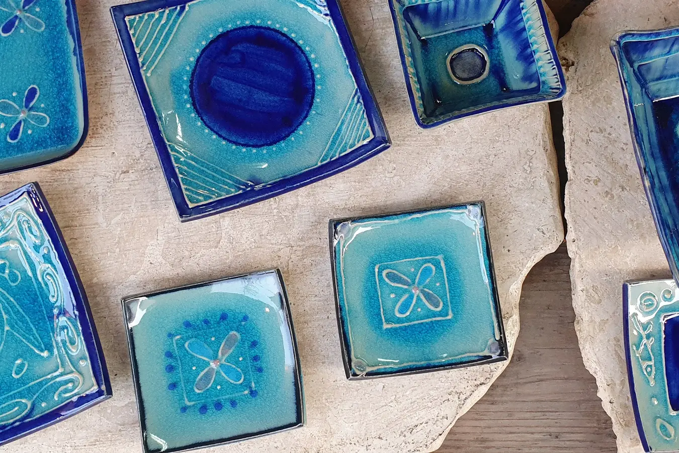 uf 89455e389c78473c Blue glazed dishes in Tsuboya, Okinawa